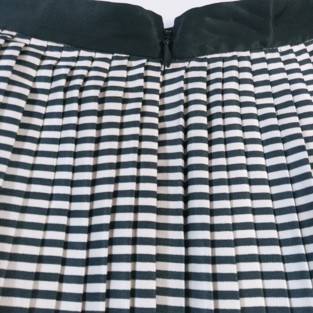 Canvas By Lands End Black White Stripe Pleated Sk… - image 4
